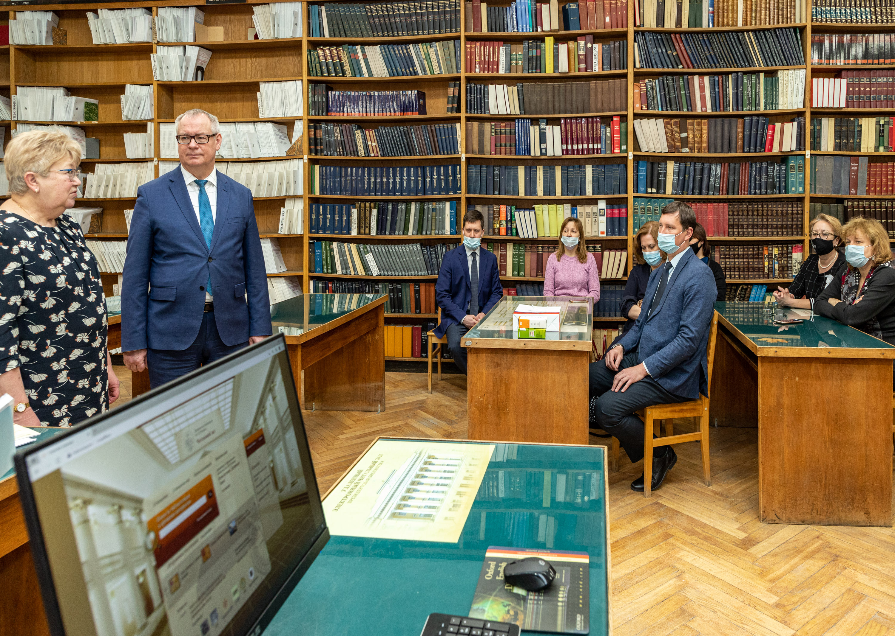 санкт петербург библиотека академии наук
